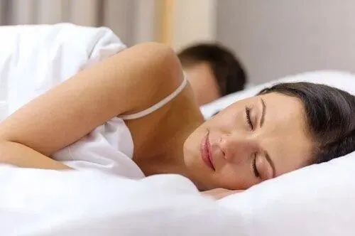 Illustration representing snoring and sleep apnea solutions