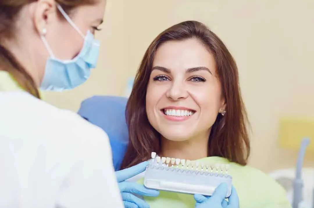 Dental crown model used to explain same day dental crowns