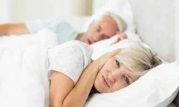 Comfortable oral appliance used to treat snoring and sleep apnea