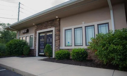 Exterior of the Isaacs Family Dental office in Indianapolis