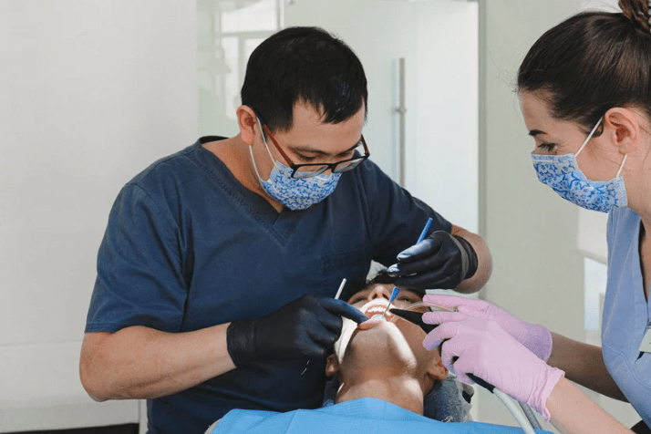 dentist crown veneer
